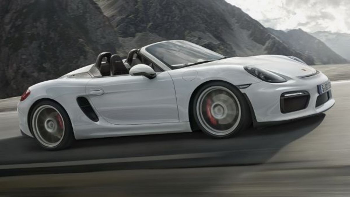Νέα Porsche Boxster Spyder: Ανοιχτή, σπορ και με ρετρό διάθεση (VIDEO)