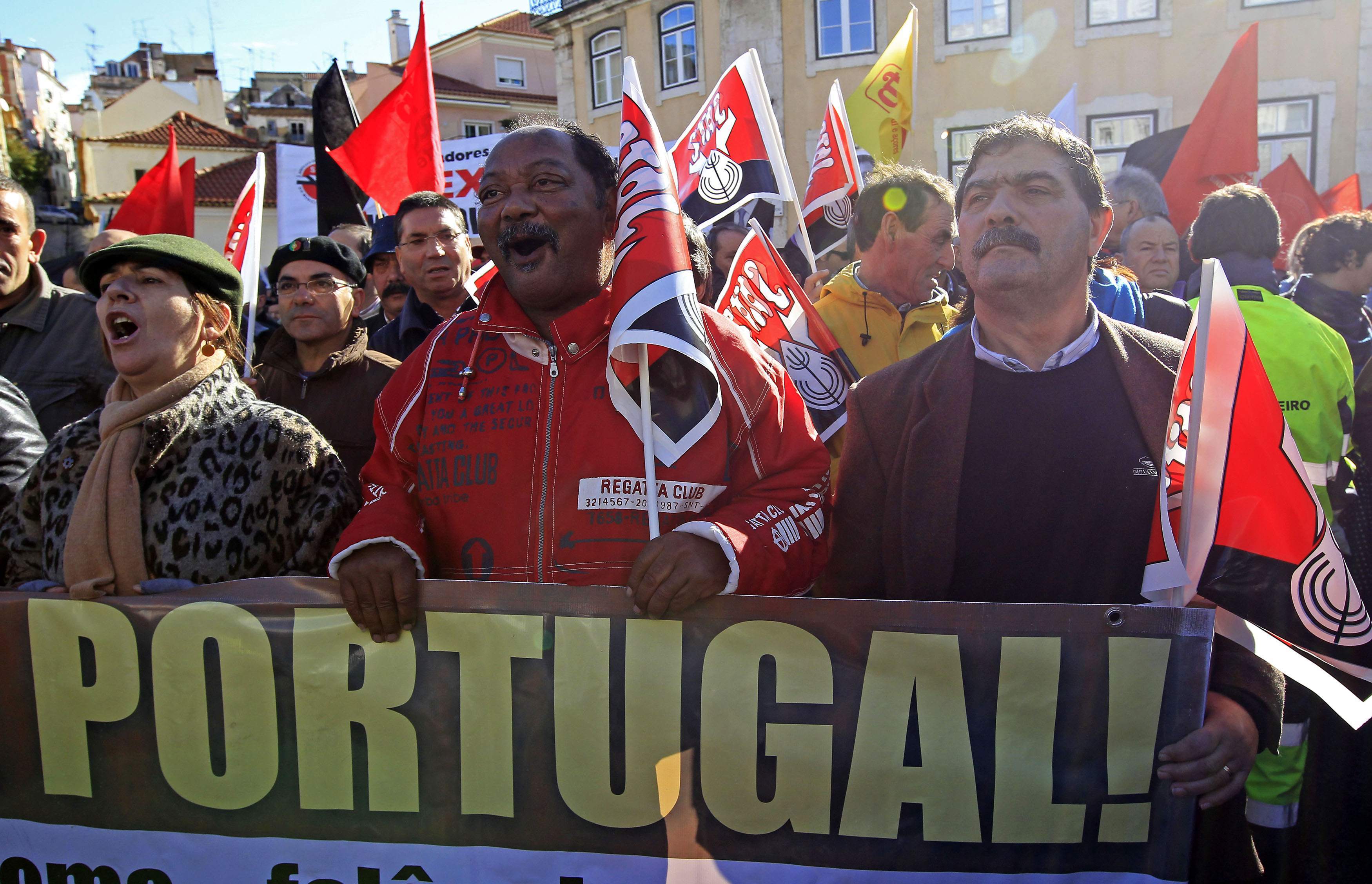Στους δρόμους ξανά οι Πορτογάλοι, λίγο πριν την ψήφιση του προϋπολογισμού