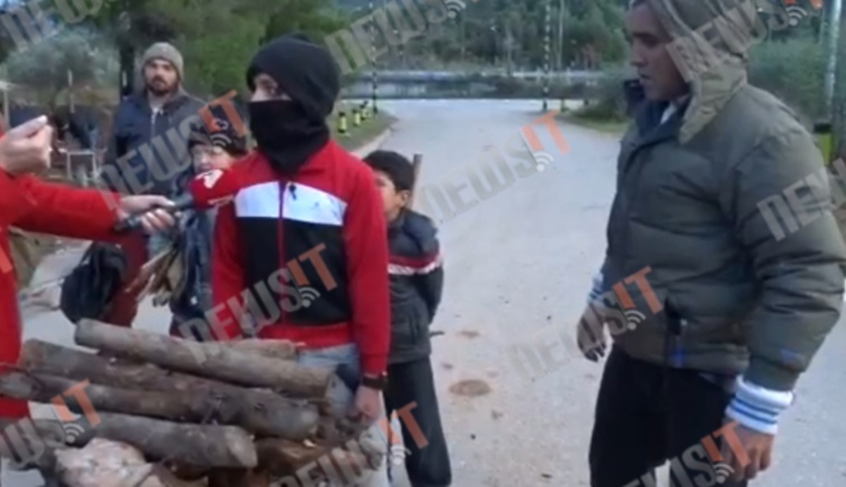 Μαλακάσα: Πρόσφυγες στο κρύο