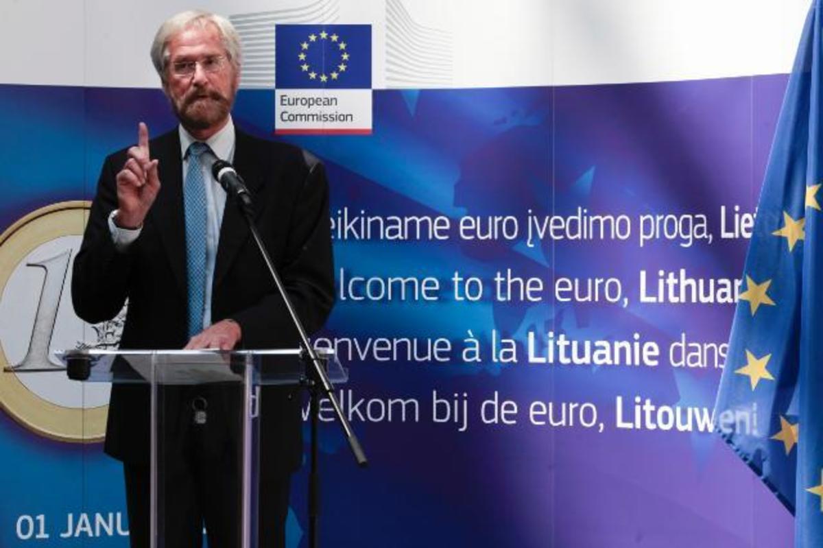 Επικεφαλής οικονομολόγος ΕΚΤ: Κάναμε απλώς το καθήκον μας