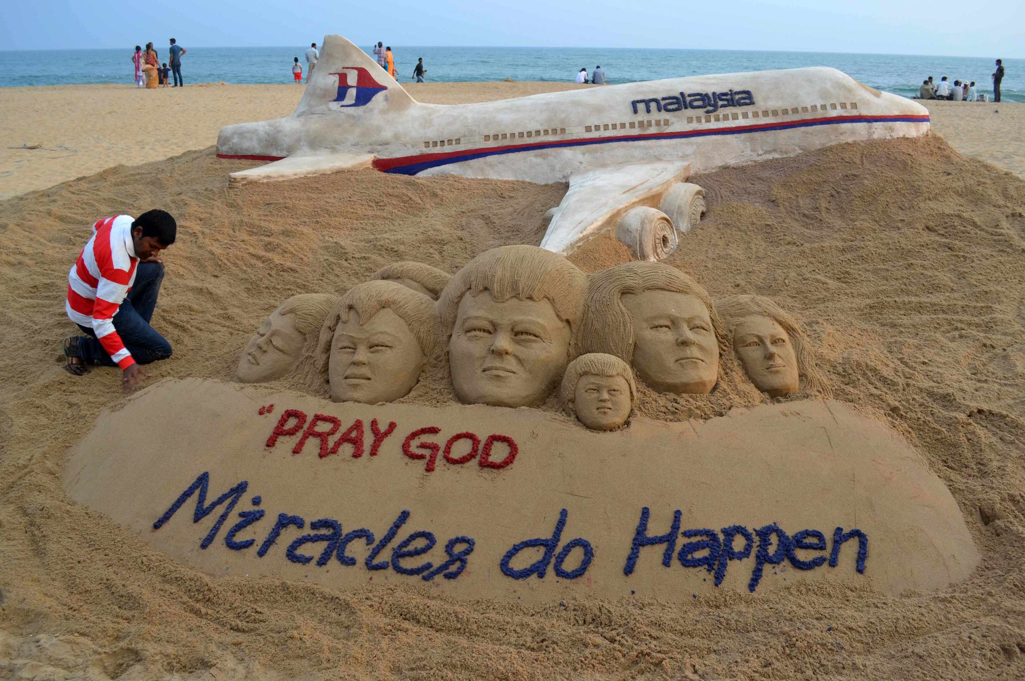 Πτήση MH370: Το μυστικό της εξαφάνισης του Boeing κρύβεται στα σύννεφα