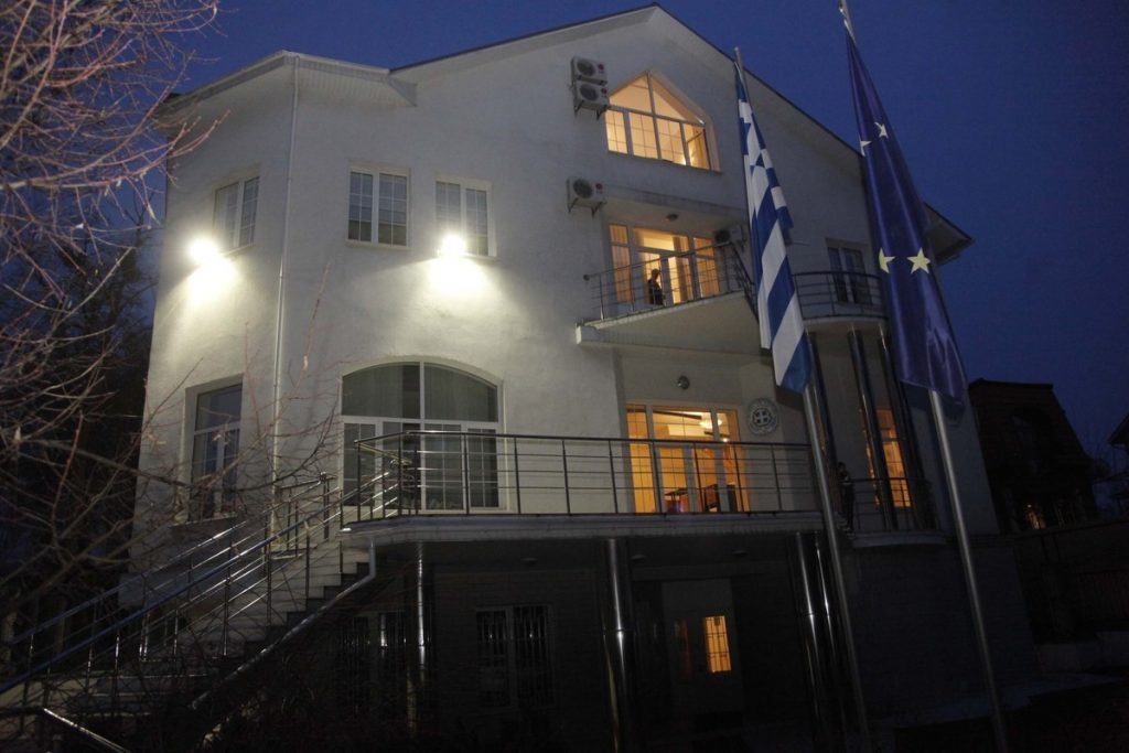 Τι αλλάζει σε όλα τα ελληνικά προξενεία σε όλο τον κόσμο