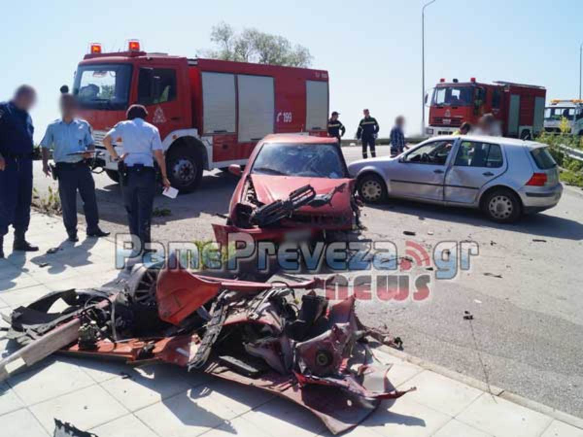 Πρέβεζα: Τροχαίο με τρεις τραυματίες στα Φλάμπουρα – Τρελή πορεία λόγω… μέλισσας
