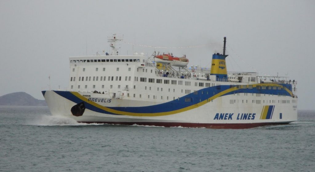 Κάρπαθος: Λήξη συναγερμού μετά την πρόσκρουση του πλοίου «Πρέβελης» στο λιμάνι