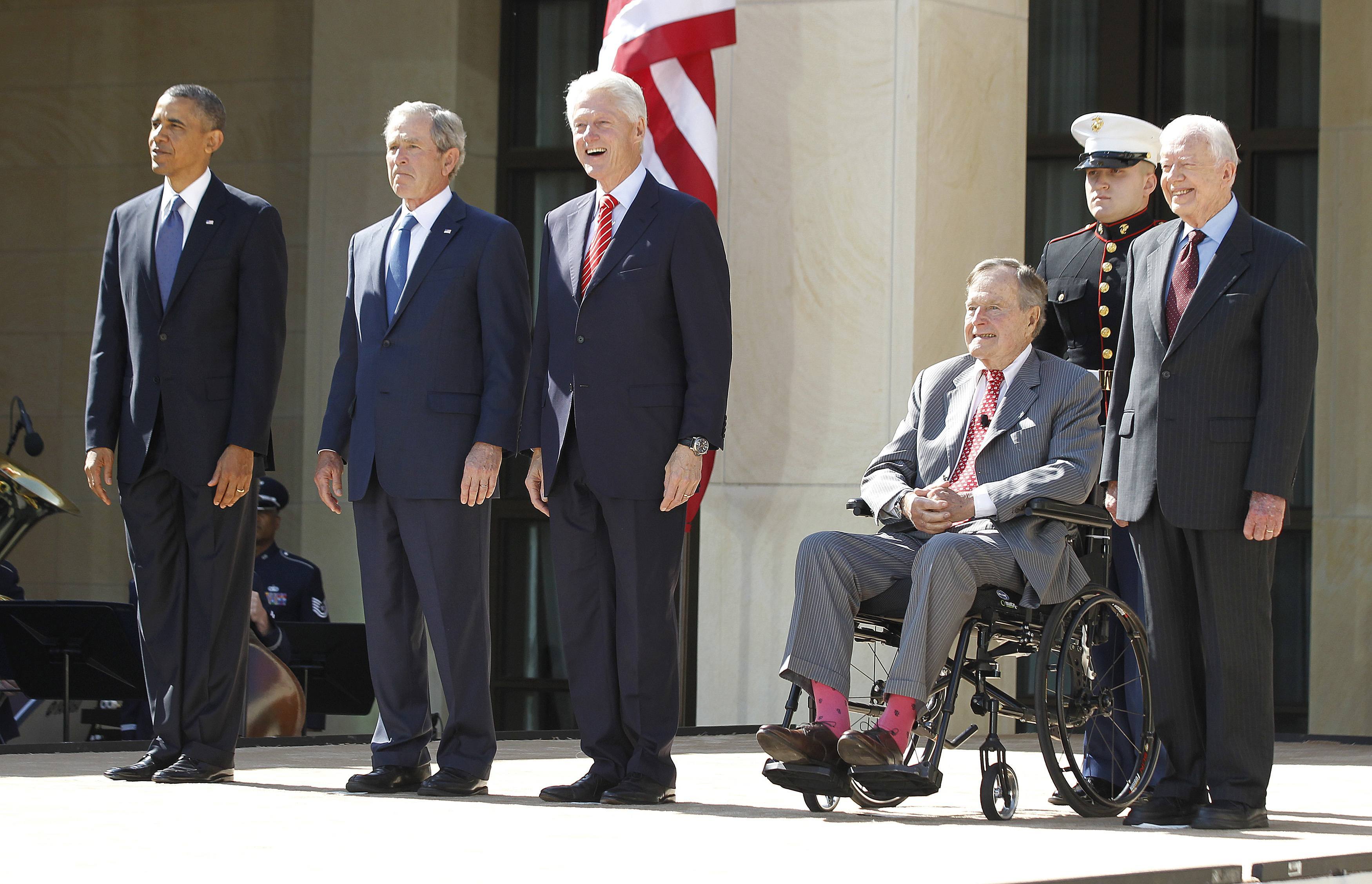 Το αστείο του Μπους και οι κάλτσες του πατέρα του – ΦΩΤΟ