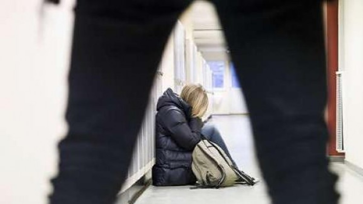 Ένοχος ο καθηγητής που … στρίμωξε 13χρονη μαθήτρια