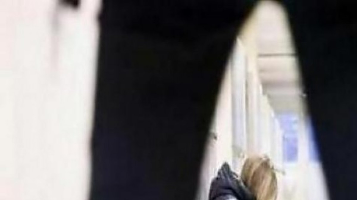 Με πρόσχημα τα ιδιαίτερα, κακοποίησε σεξουαλικά την ανιψιά του – Τι κατέθεσε η 11χρονη
