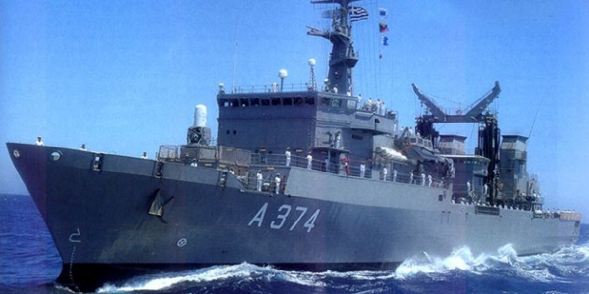 Αποπλέει ξανά ο Προμηθέας με ιατρούς για νησιά του Αιγαίου