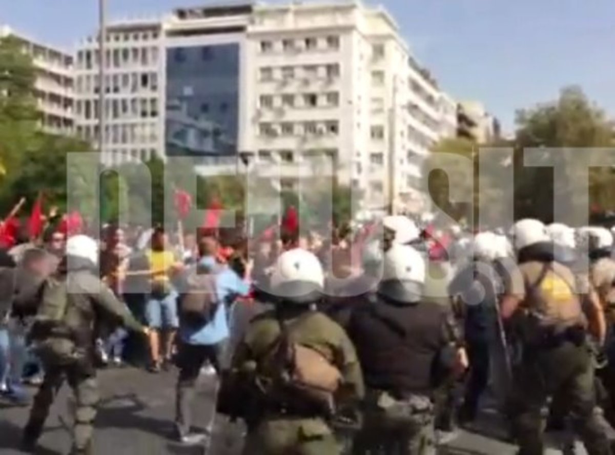 Ένταση στα Προπύλαια