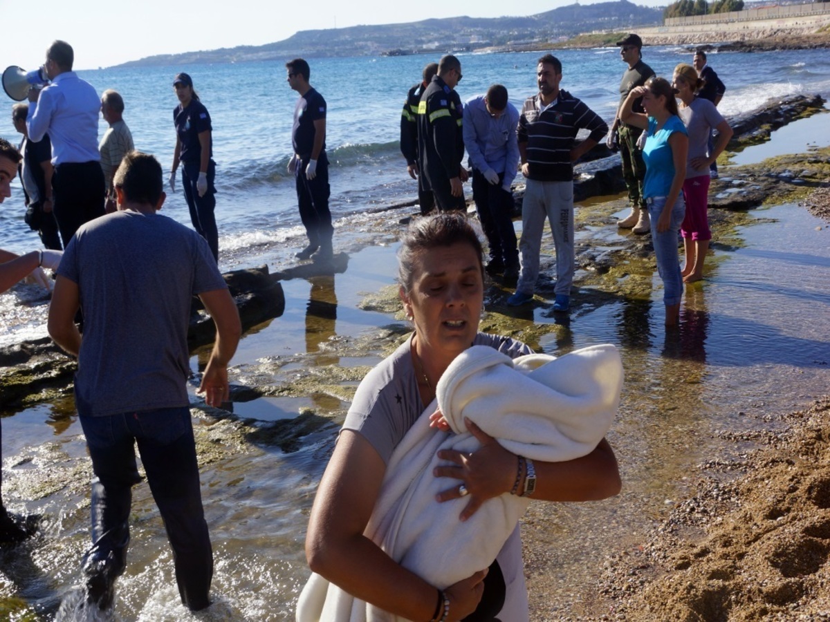 Μεταξύ των υποψηφίων φέτος είναι οι κάτοικοι των ελληνικών νησιών που βοηθούν τους πρόσφυγες ΦΩΤΟ ΑΡΧΕΙΟΥ EUROKINISSI