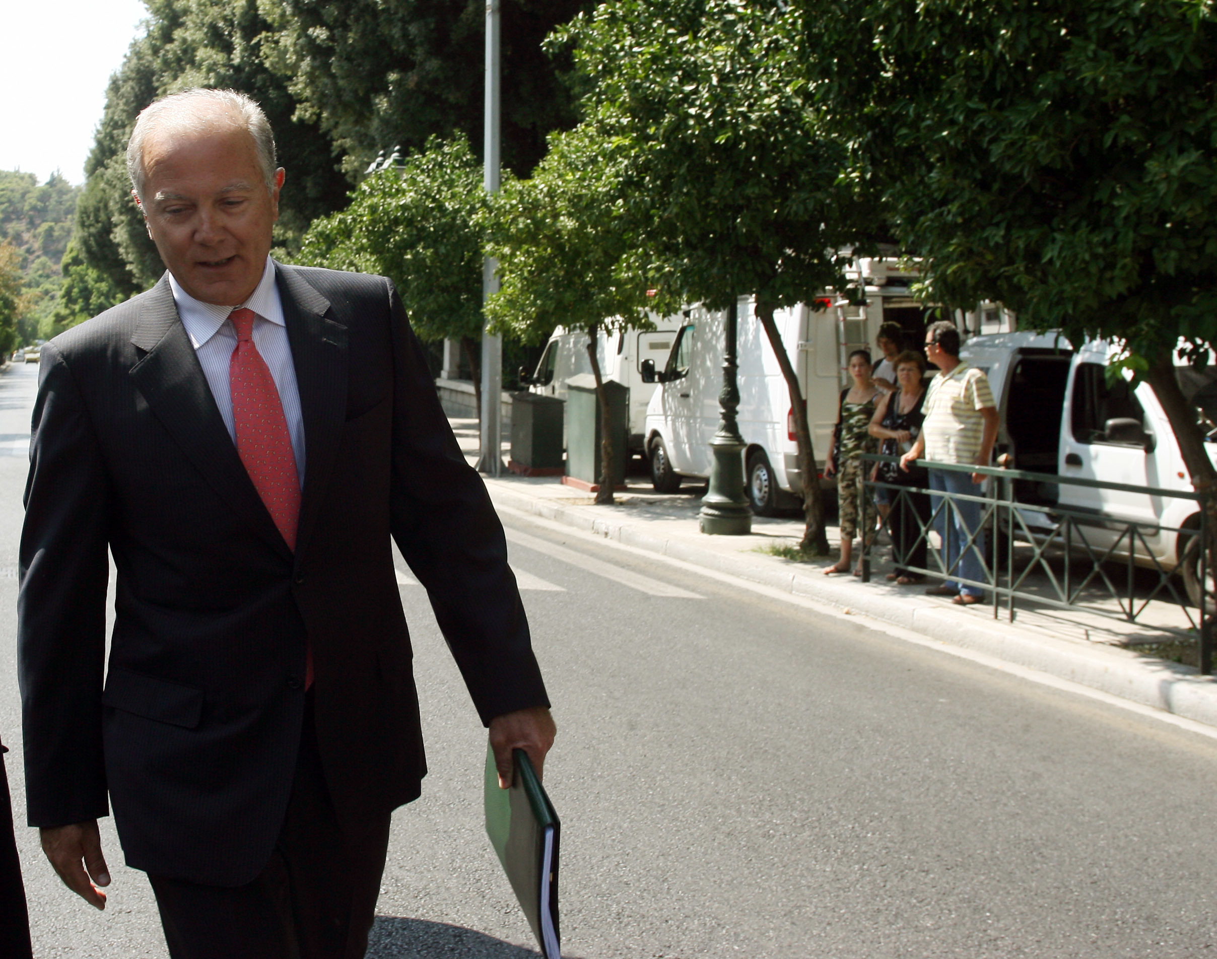 Προβόπουλος: “Σε τροχιά εξισορρόπησης η οικονομία… Από το 2014 η ανάκαμψη”