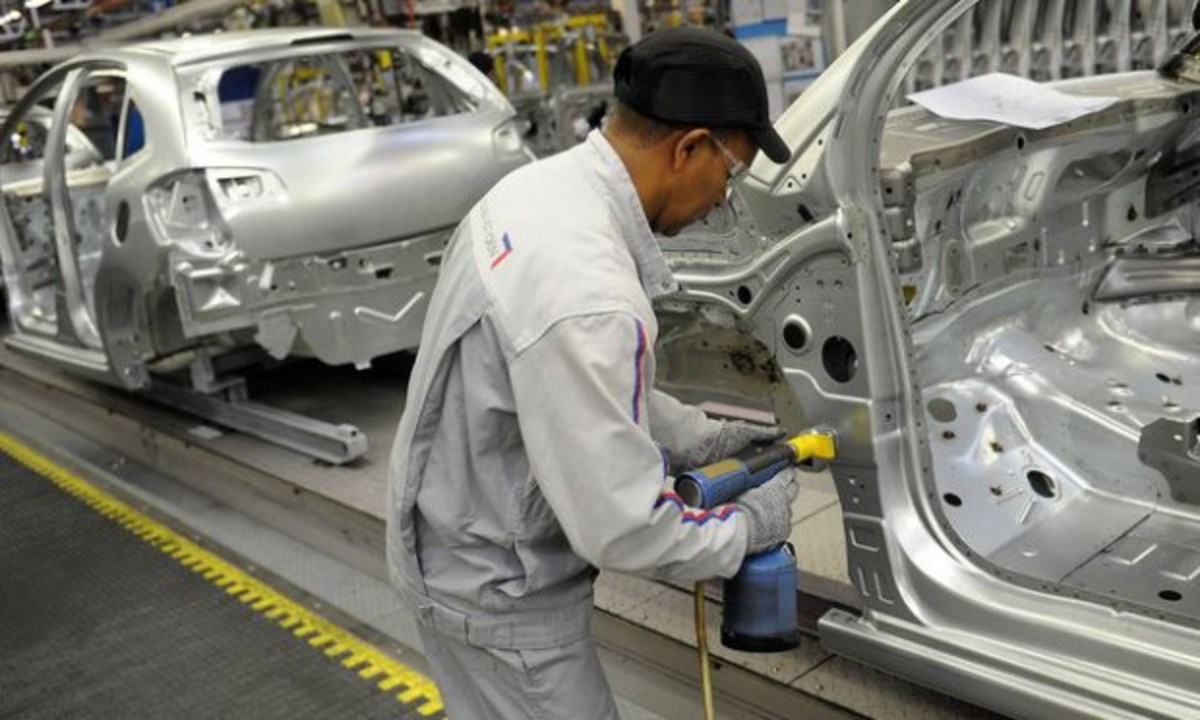 Κλείνει το εργοστάσιο του ομίλου PSA Peugeot-Citroën στο Aulnay