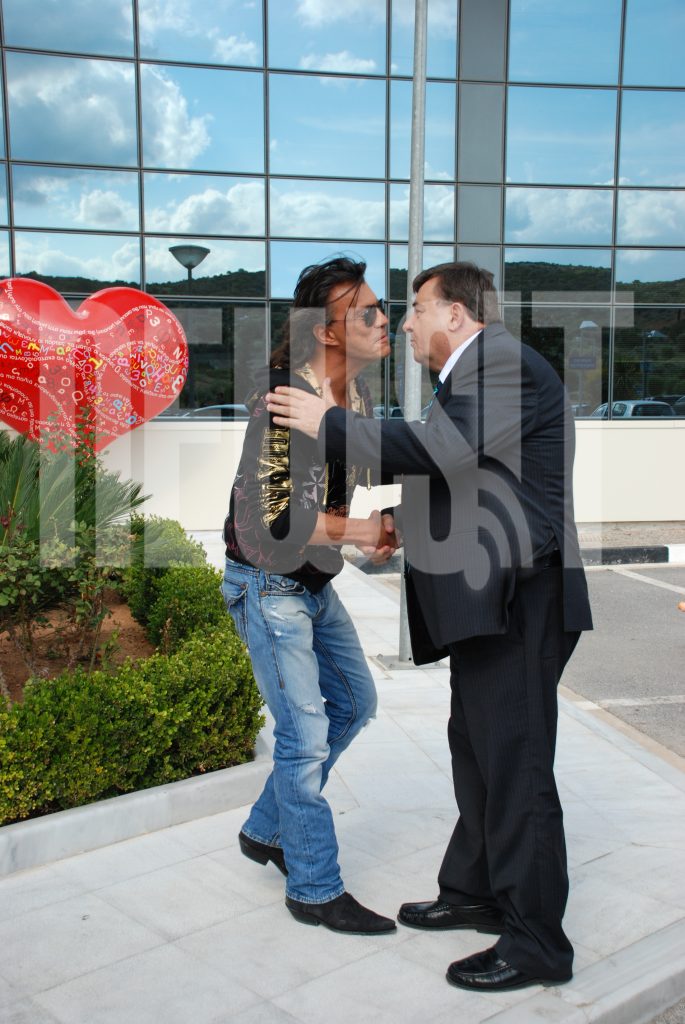 ΦΩΤΟ ΠΕΤΡΟΣ ΧΟΝΤΟΣ