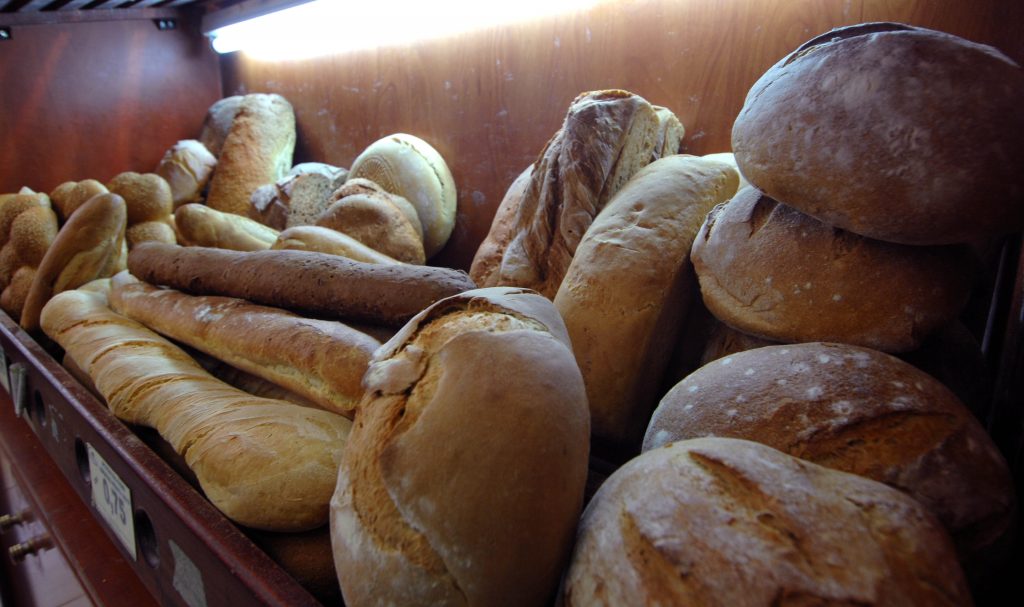 Θεσσαλονίκη: Ψωμί για 3 μέρες θα προμηθευτούν οι καταναλωτές το Μ. Σάββατο