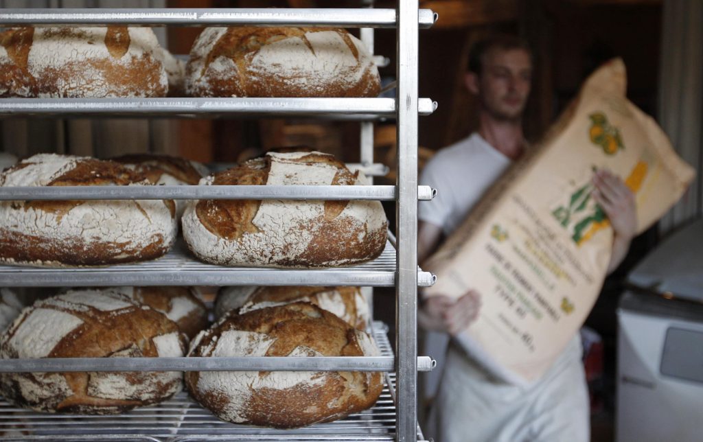 Έρχονται ανατιμήσεις στο ψωμί – Αυξήσεις ανακοίνωσαν οι αλευροβιομήχανοι