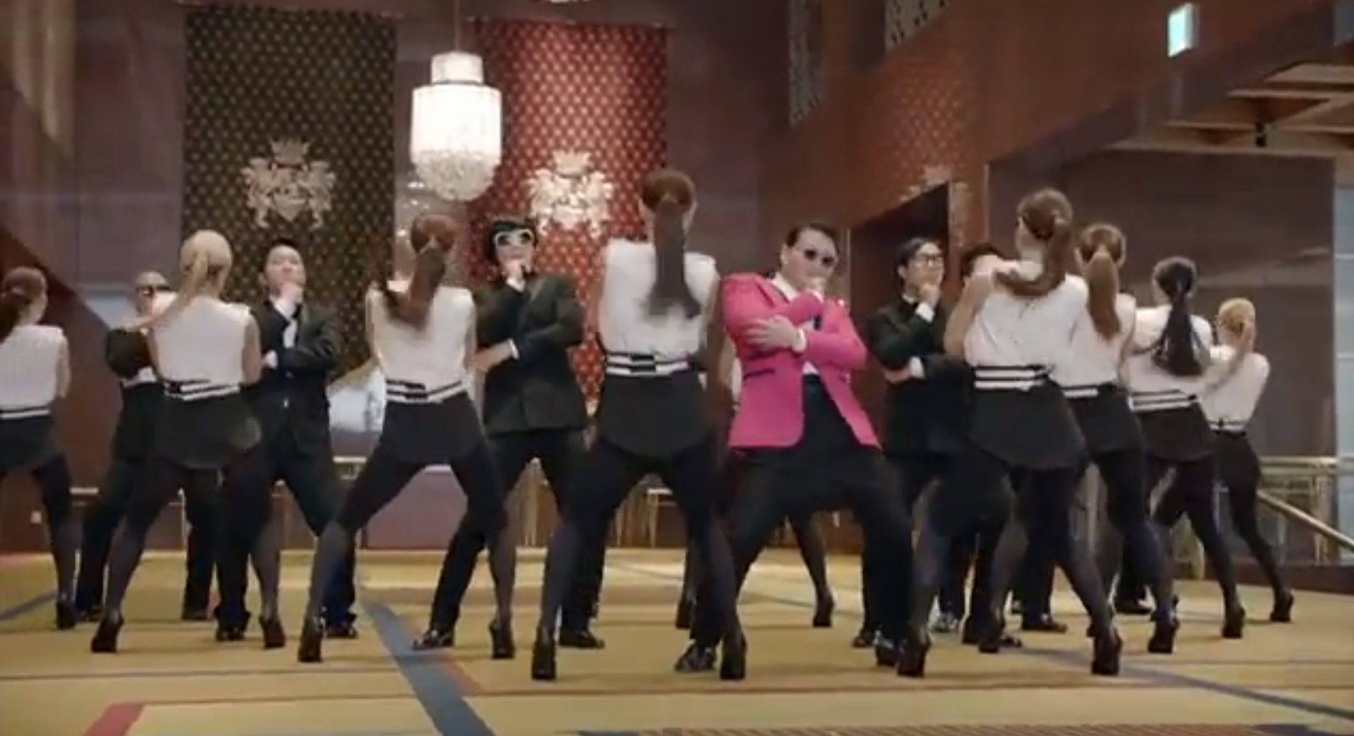 Η νέα μουσική …τρέλα του PSY, Gentleman!