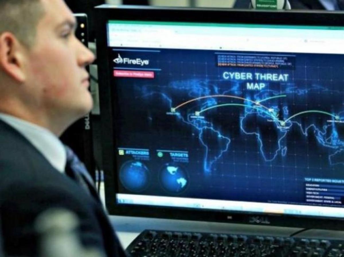 Ο νέος Ψυχρός Πόλεμος Ρωσίας – ΗΠΑ είναι στο διαδίκτυο