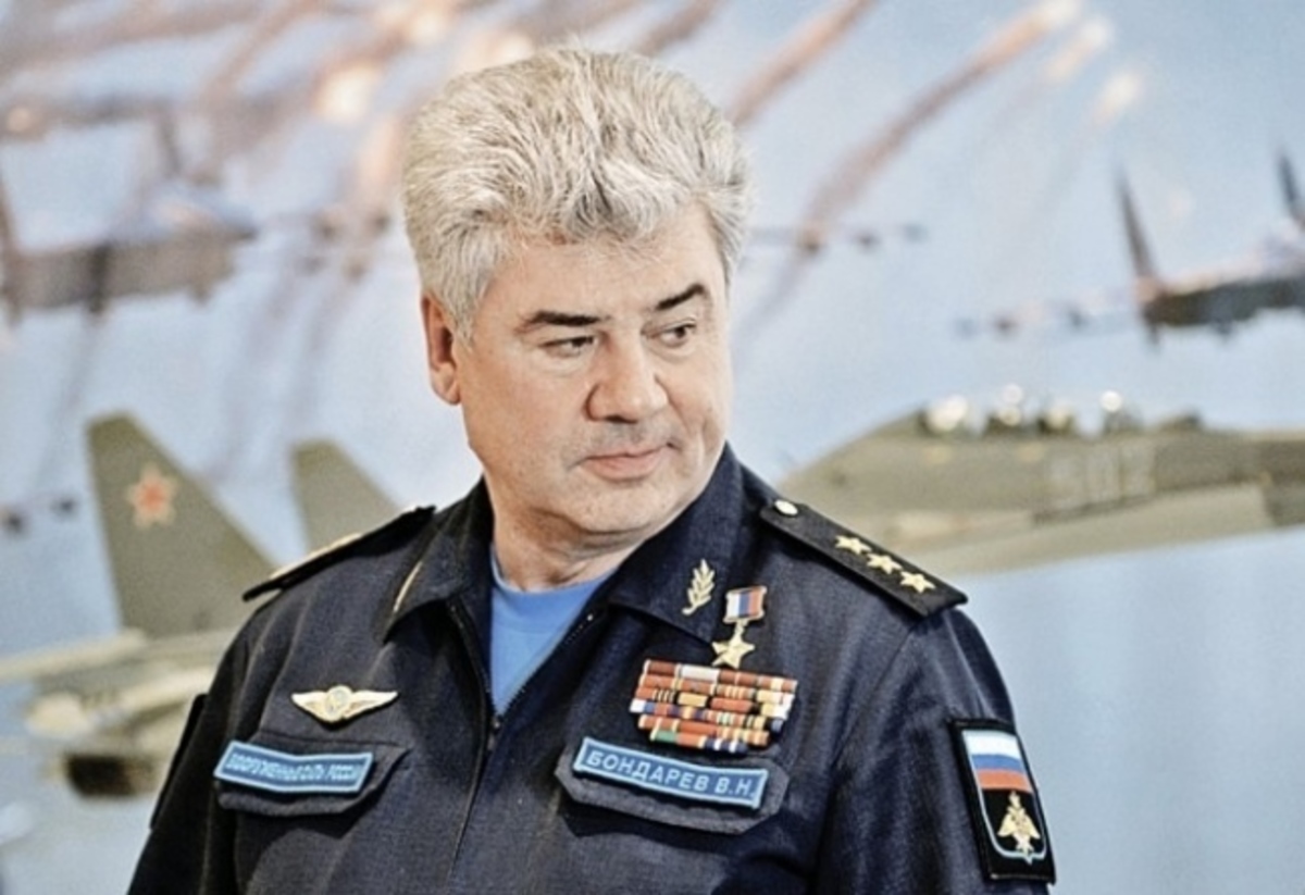 O Ρώσος πτέραρχος αφήνει ερωτηματικά για την αποχώρηση ρωσικών αεροσκαφών απο τη Συρία