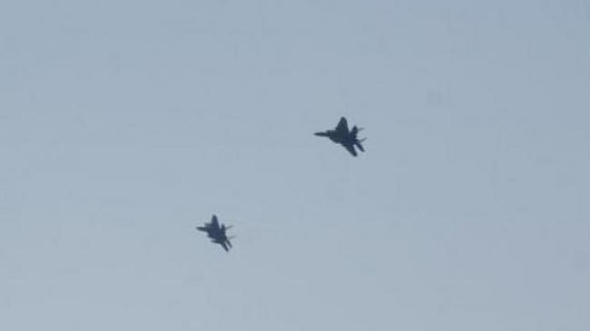 Χαμηλές διελεύσεις ισραηλινών μαχητικών στους αιθέρες της Πάφου (VIDEO)