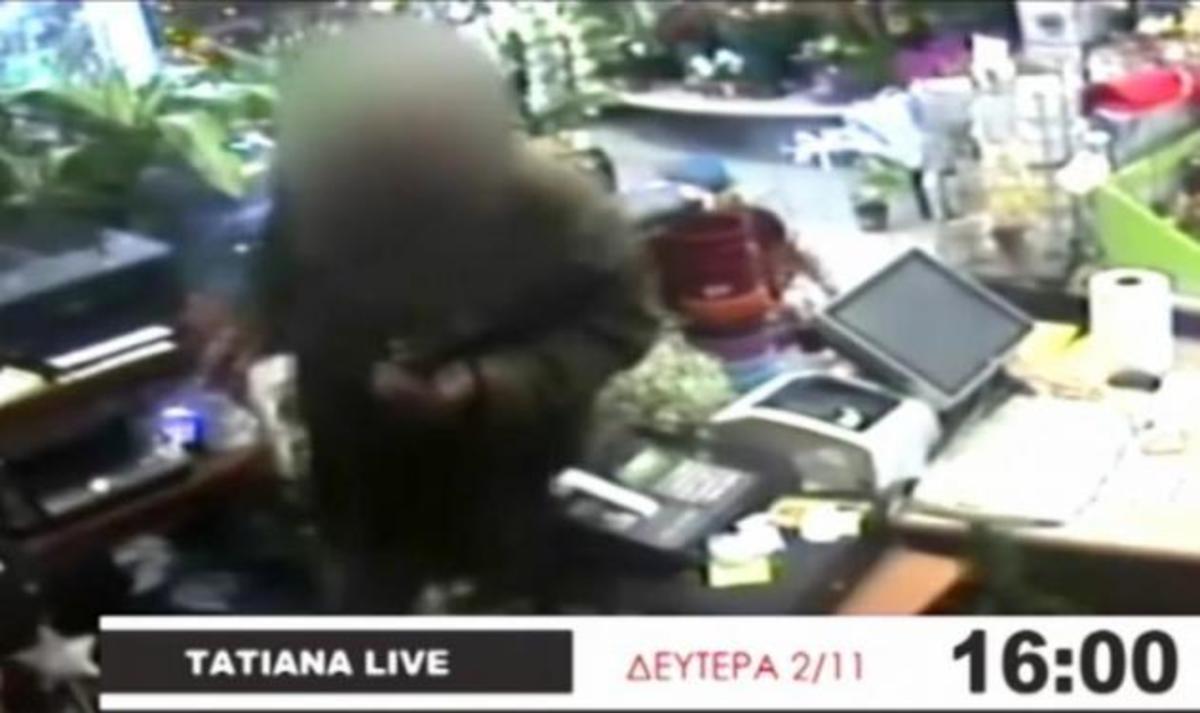 Συγκλονίζει το βίντεο ντοκουμέντο στην Tατιάνα Live! 50χρονος πυροβολεί τη γυναίκα του σε ανθοπωλείο!