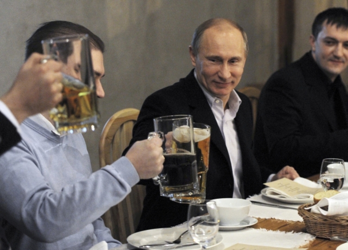 Фото Путина С Бокалом