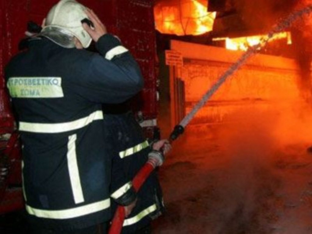 Θήβα: Ζευγάρι κάηκε ζωντανό μέσα σε αποθήκη που ζούσε τα τελευταία χρόνια