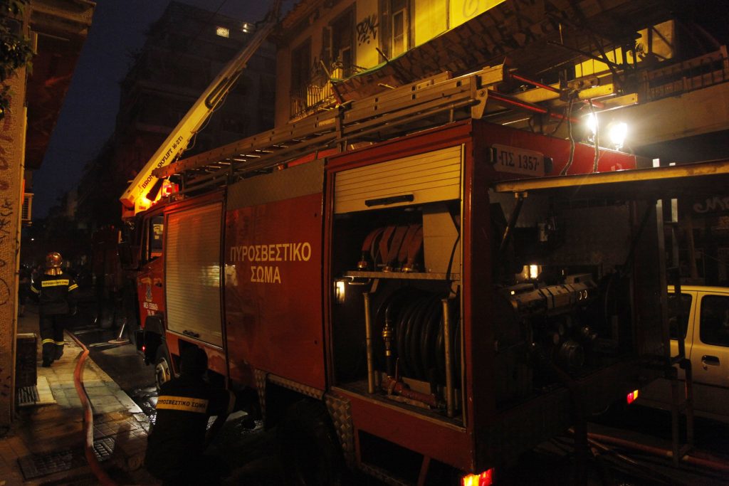 Φωτιά σε ξενοδοχείο στη Θεσσαλονίκη