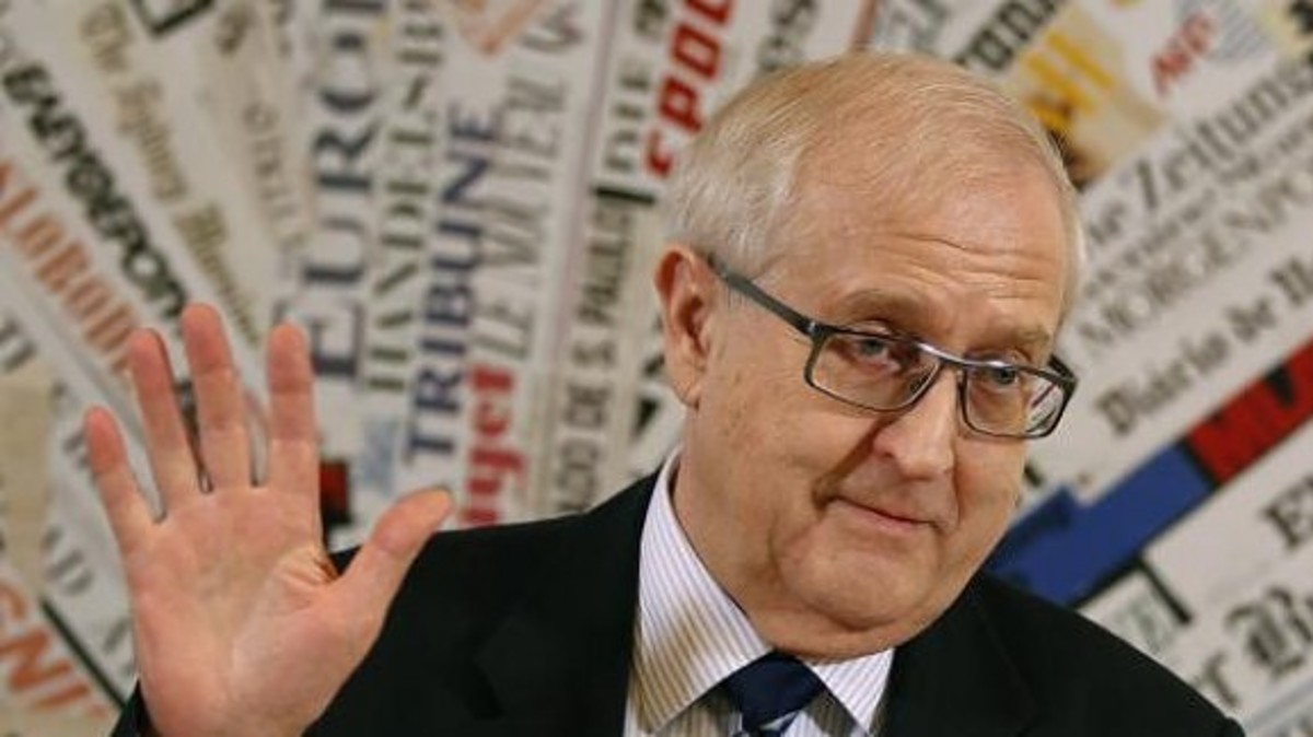 “Τρικλοποδιές” Γερμανών στην Κύπρο – Επιμένουν για ξέπλυμα και όρους για βοήθεια