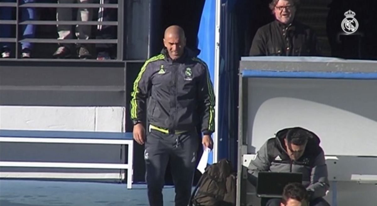 Παροξυσμός για Ζιντάν! 6.000 φίλοι της Ρεάλ στην προπόνηση (VIDEO)