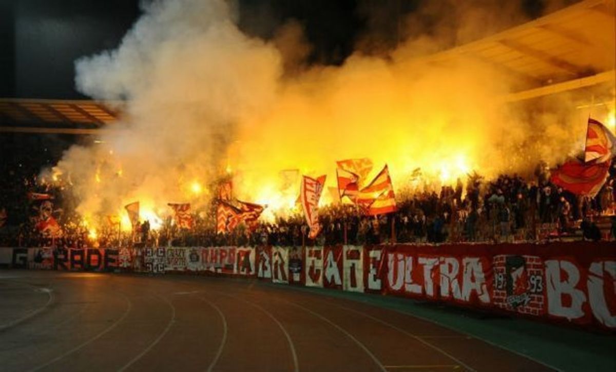 Φιέστα Ερυθρού Αστέρα – Ολυμπιακού το Μάιο