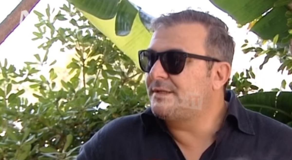 Ο Αντώνης Ρέμος ξεκαθαρίζει σχετικά με το …απαγορευτικό από τον ΑΝΤ1