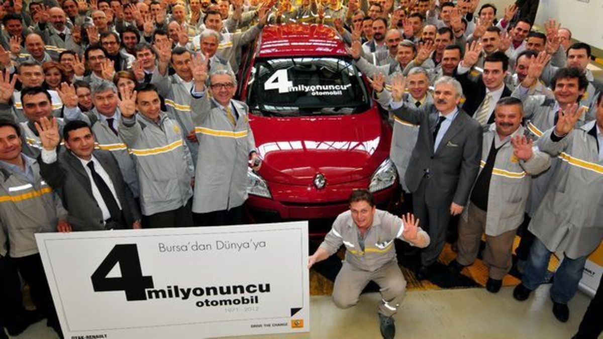 Απεργία στο τουρκικό εργοστάσιο της Renault στην Προύσα