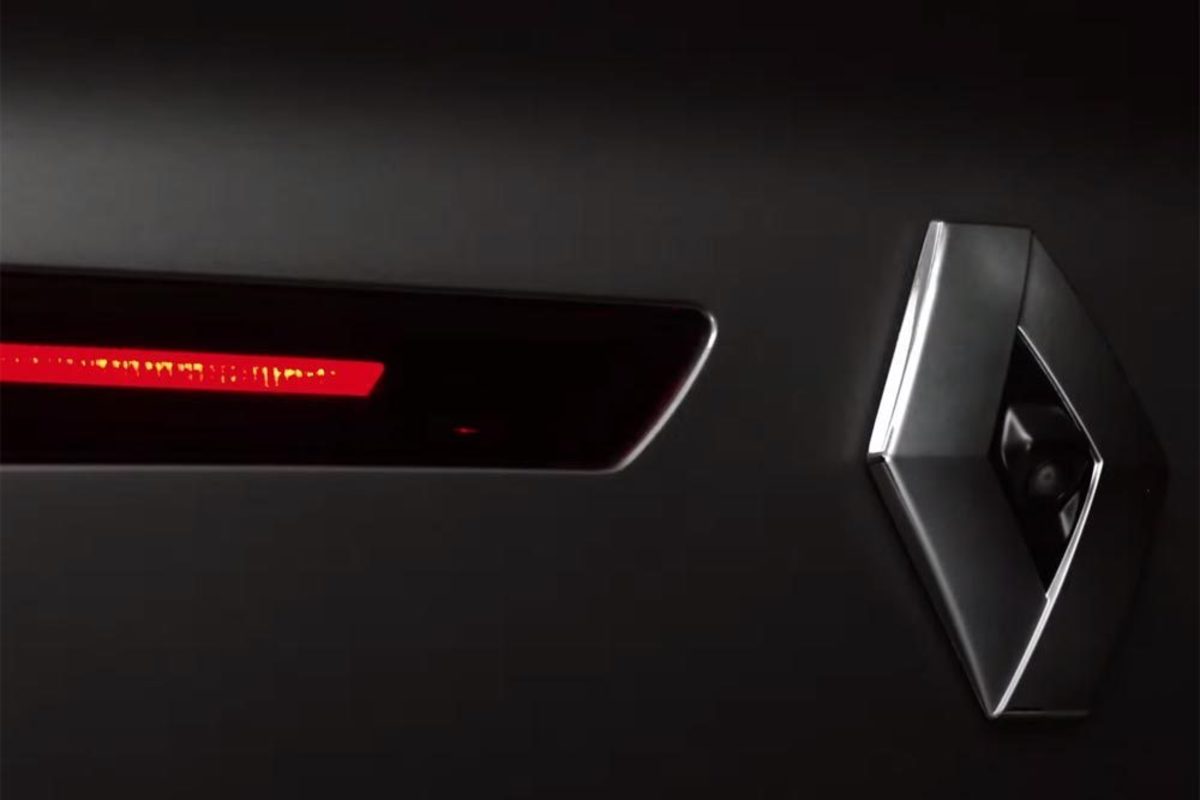 Η Renault αποχαιρετά τη Laguna και μας συστήνει το Talisman (VIDEO)