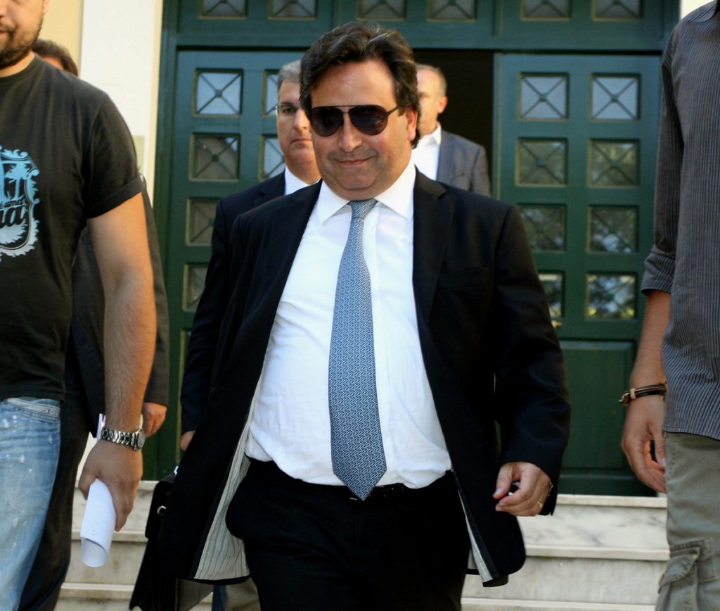 Κατηγορούμενος για κακούργημα ο Β. Ρέστης – Δημητρακόπουλος: Ο πελάτης μου είναι αθώος