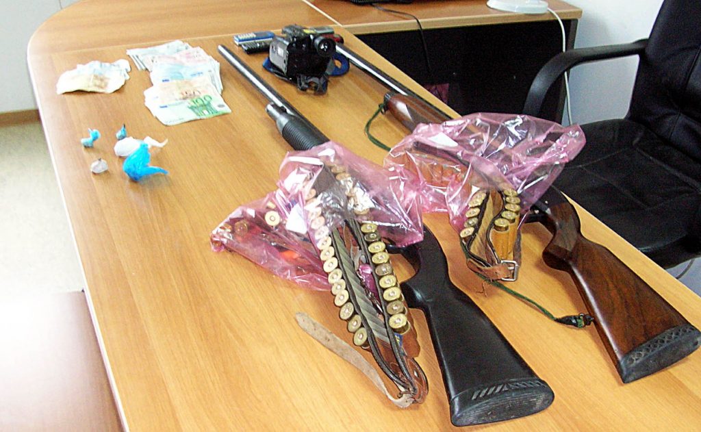 Ρέθυμνο: Το τηλεφώνημα “έδειξε” οπλοστάσιο