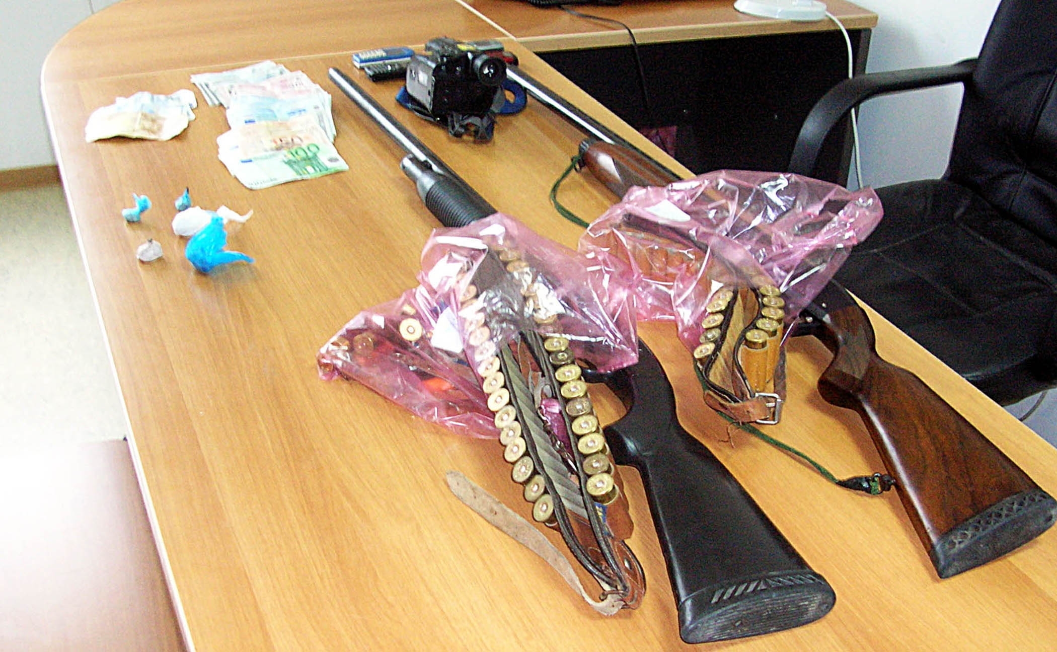 Ρέθυμνο: Το τηλεφώνημα “έδειξε” οπλοστάσιο