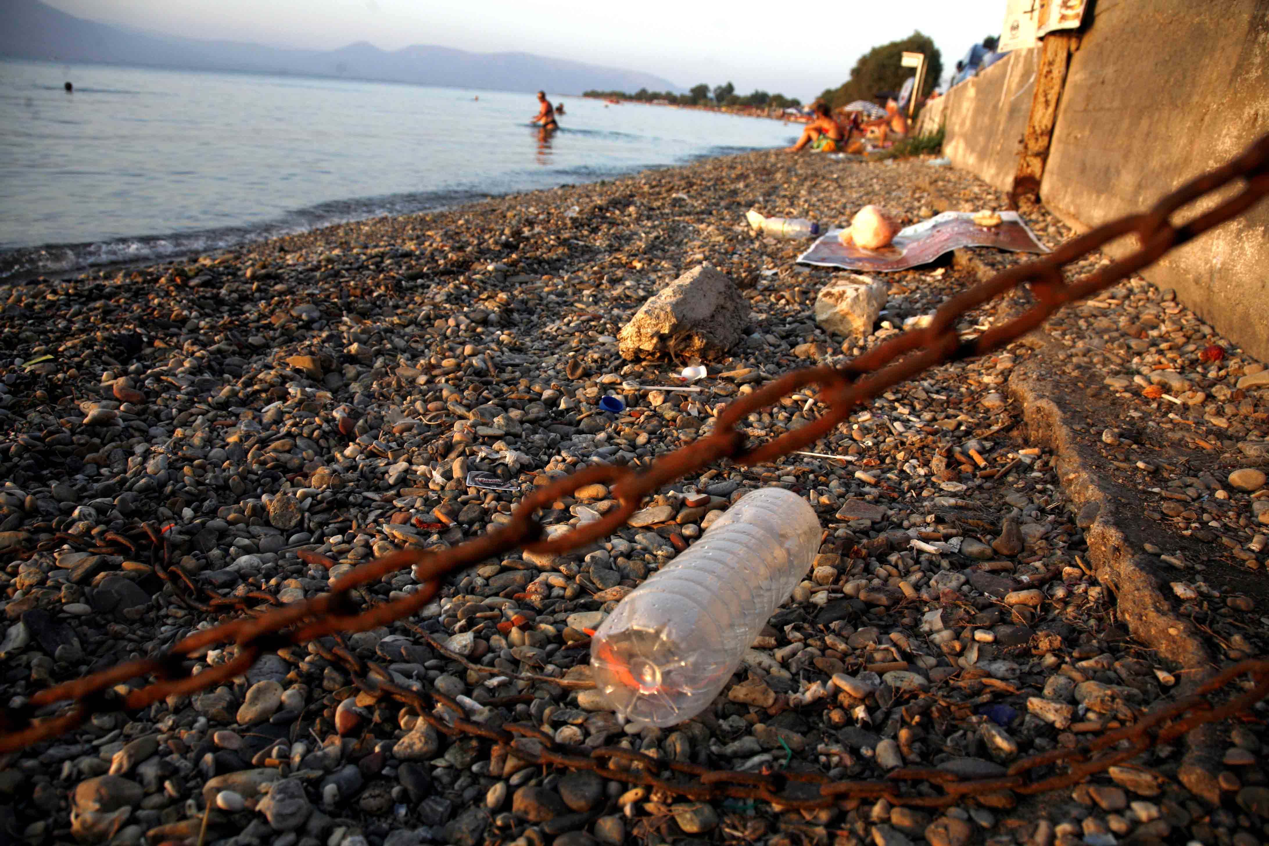 Θαλάσσια ρύπανση από απόβλητα στο Ρέθυμνο