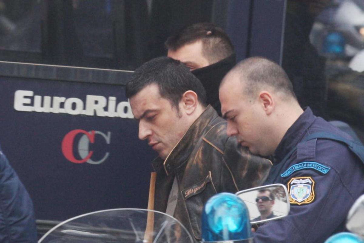 Ο Αλκέτ Ριζάι τον περασμένο Απρίλιο στη δίκη του στο Εφετείο - ΦΩΤΟ EUROKINISSI