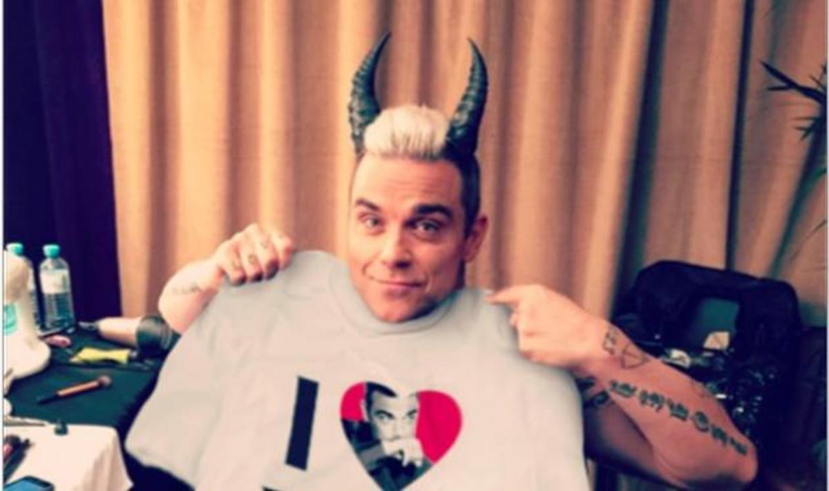 Robbie Williams – Συναυλία στην Αθήνα: Τρία πράγματα που δεν ξέρεις για τον εκκεντρικό τραγουδιστή!
