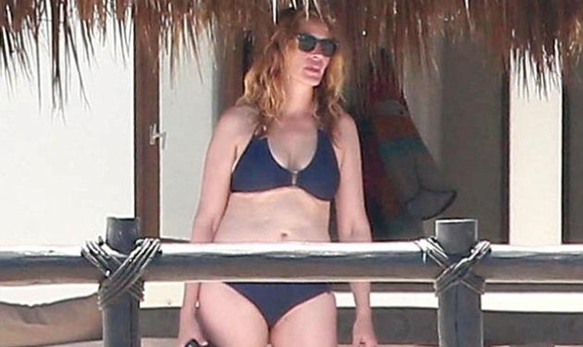 Julia Roberts: Έτσι είναι με μπικίνι στα 47 της!