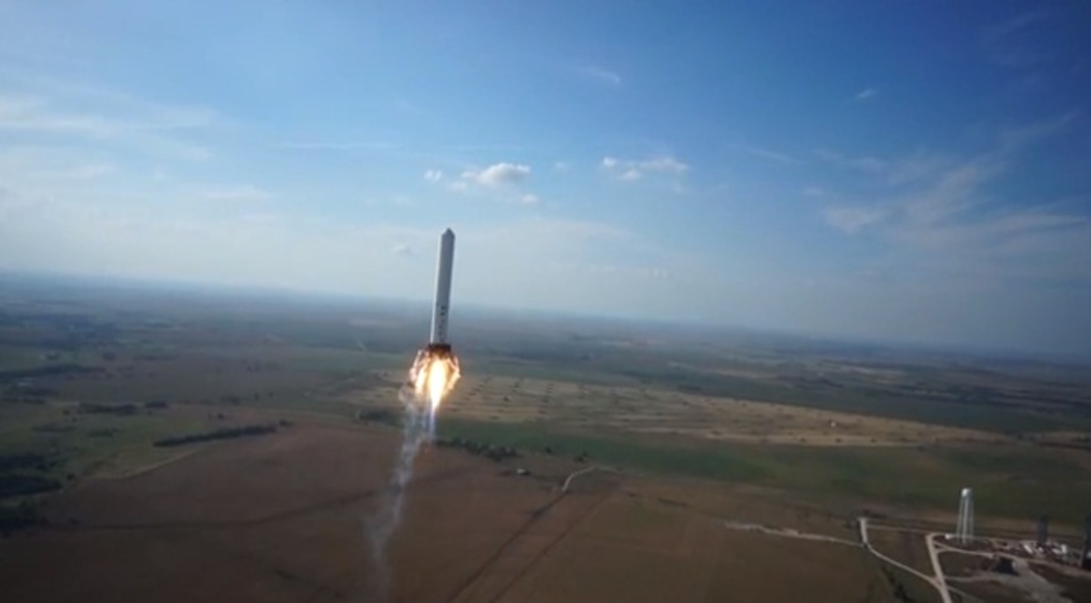 Απίστευτη εκτόξευση και προσγείωση απο ρουκέτα (VIDEO)