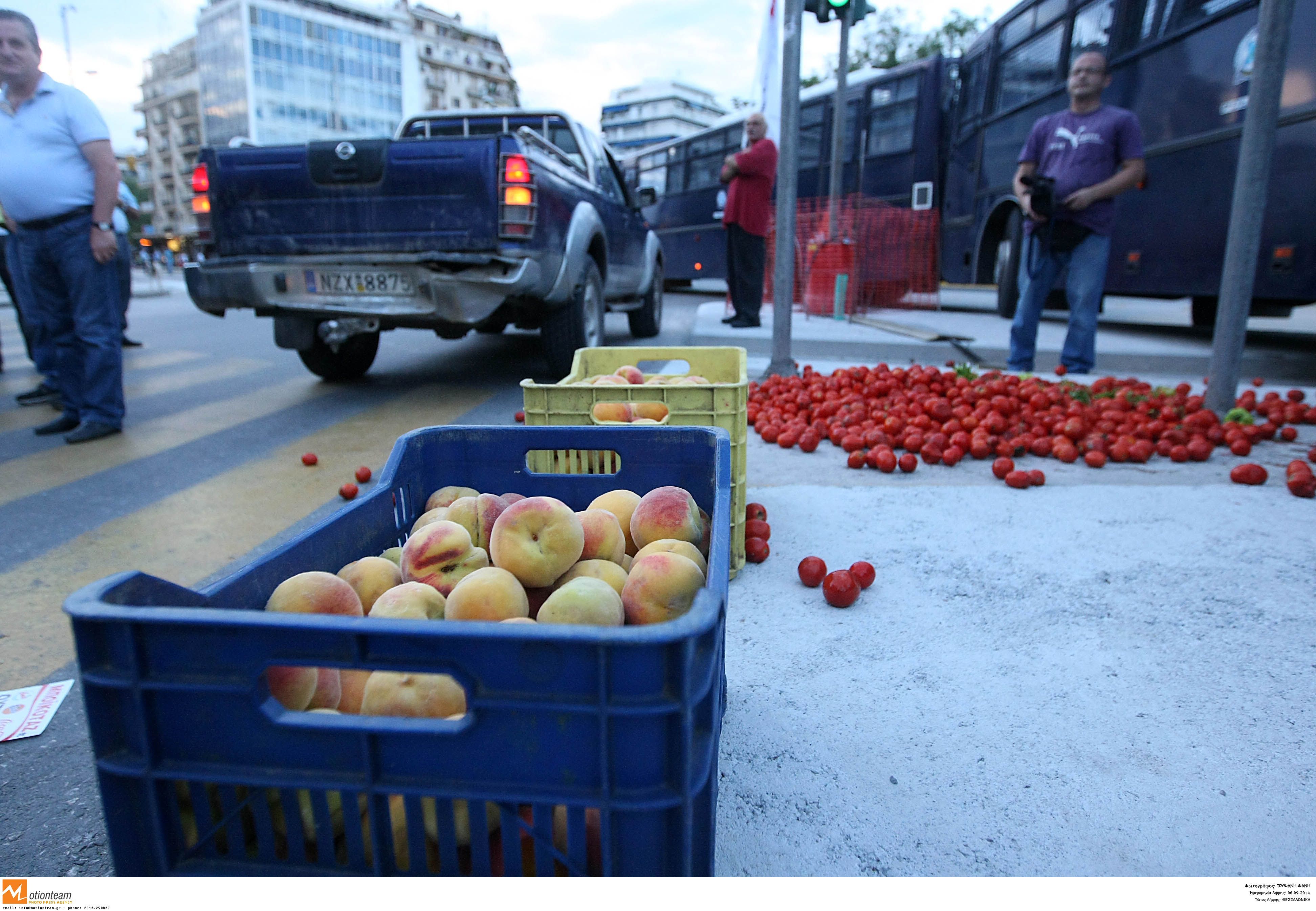 Κατάρρευση στην τιμή των ροδάκινων φέτος