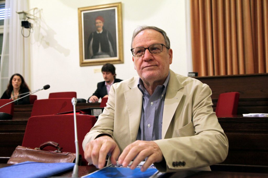 Βόμβα Ρομπόλη: Λείπουν 3,7 δισ. ευρώ για την πληρωμή των συντάξεων