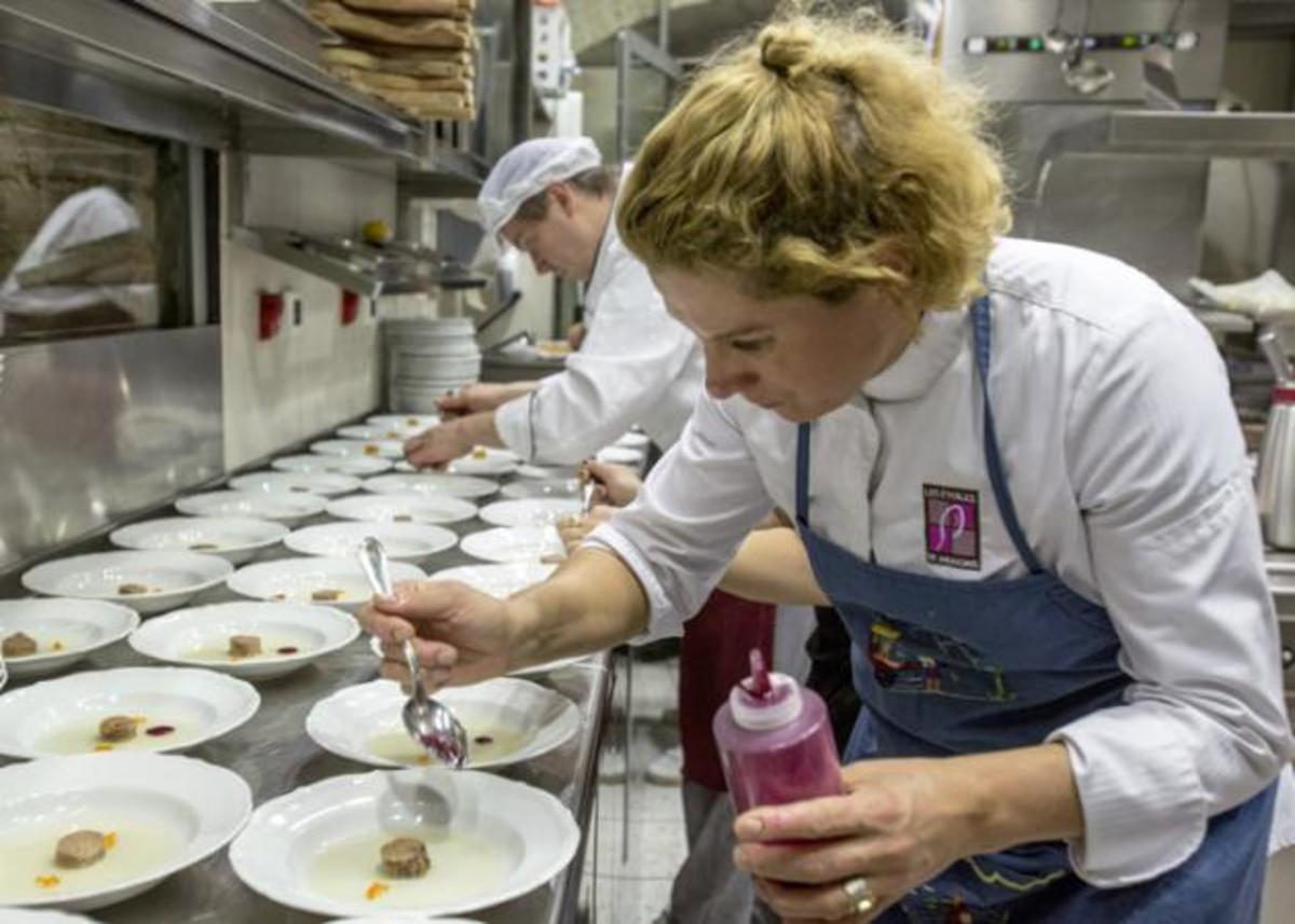 Αυτή είναι η καλύτερη γυναίκα chef στον κόσμο [pics]