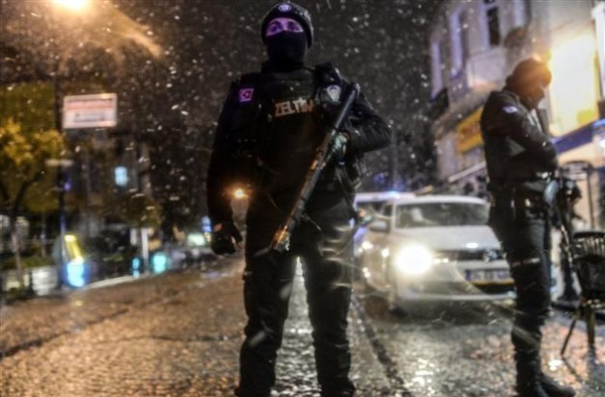 Έγκυος γυναίκα από τη Ρωσία ανατινάχθηκε σε αστυνομικό τμήμα της Τουρκίας – BINTEO