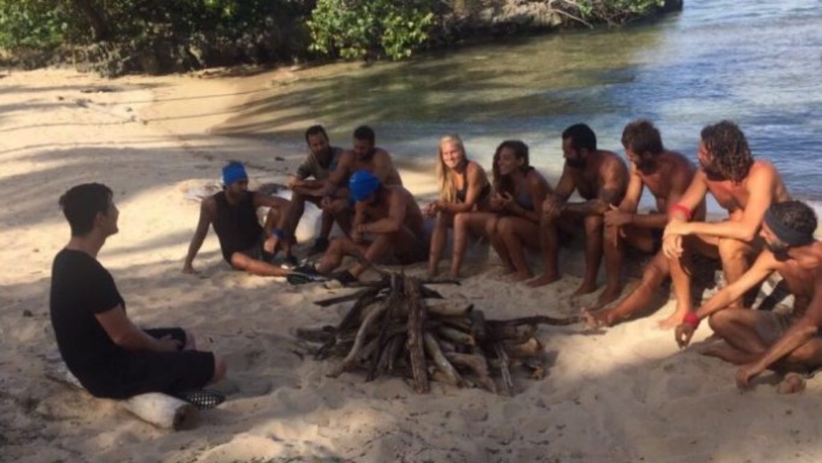 Survivor: Ο Σάκης Ρουβάς «σπάει» το άβατο της παραλίας και μαθαίνει τα μυστικά των παικτών! [pic]