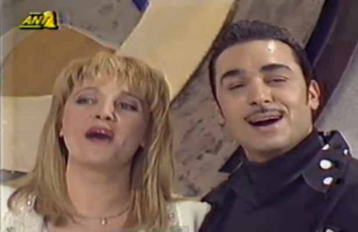 ΣΠΑΝΙΟ ΝΤΟΚΟΥΜΕΝΤΟ! Όταν ο Νότης Σφακιανάκης τραγουδούσε στον Πρωινό Καφέ μαζί με τη Ρούλα Κορομηλά