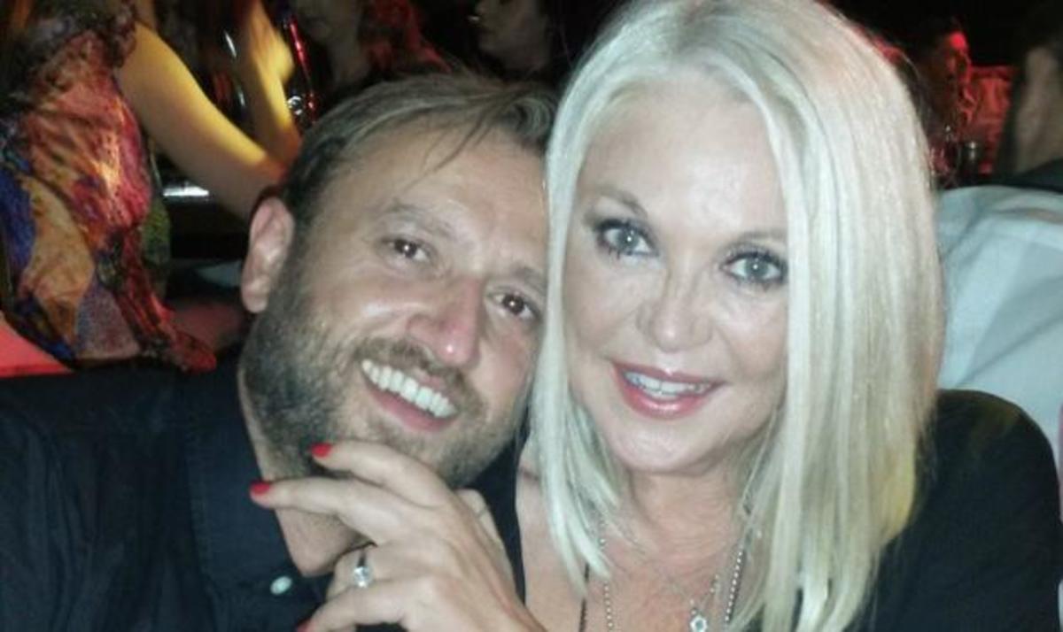 Ρούλα Κορομηλά: Δες με ποιους διασκέδασε!