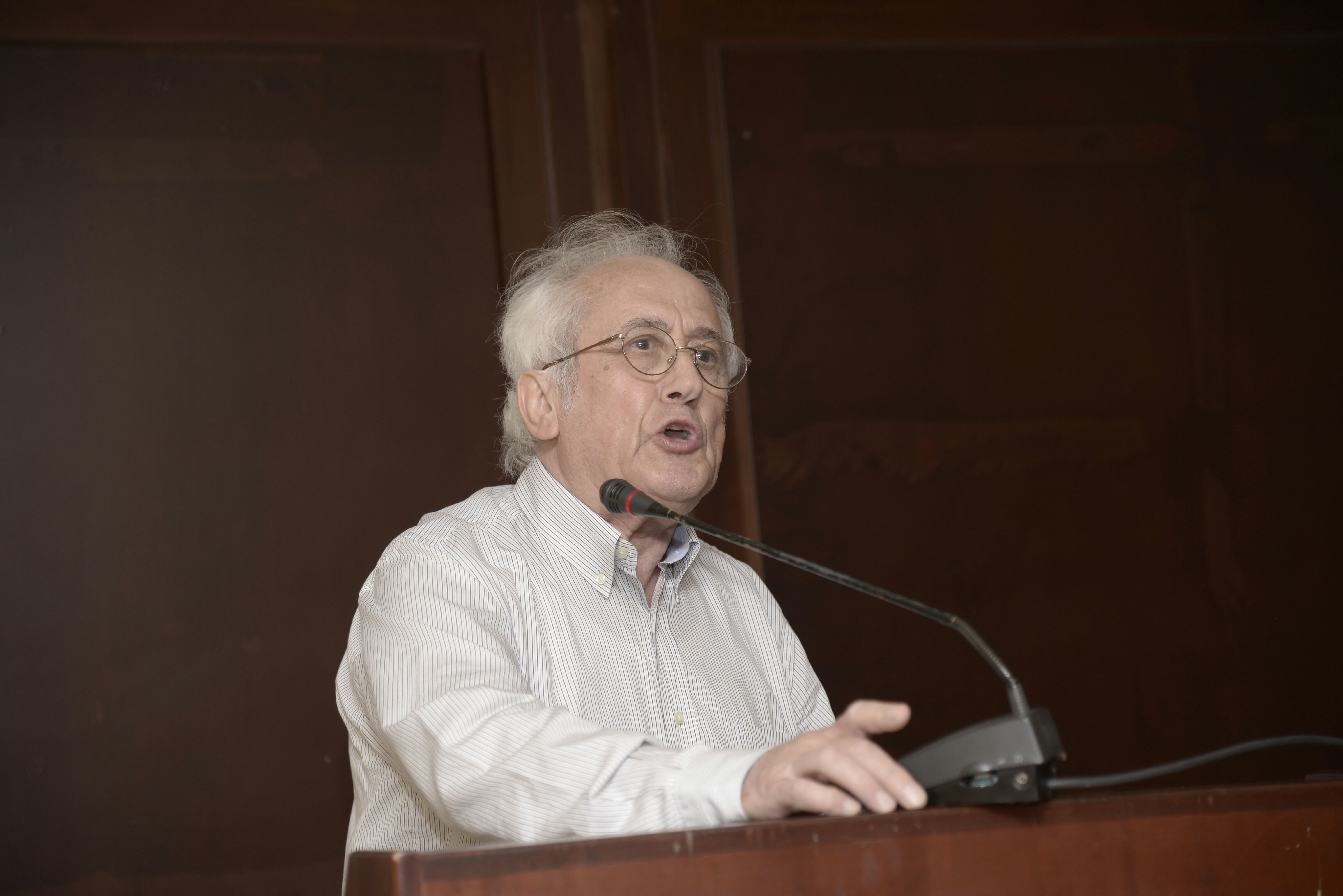 Ρουπακιώτης: Μπορούσαν να δημοσιοποιήσουν την φωτογραφία του Αλβανού μακελάρη!