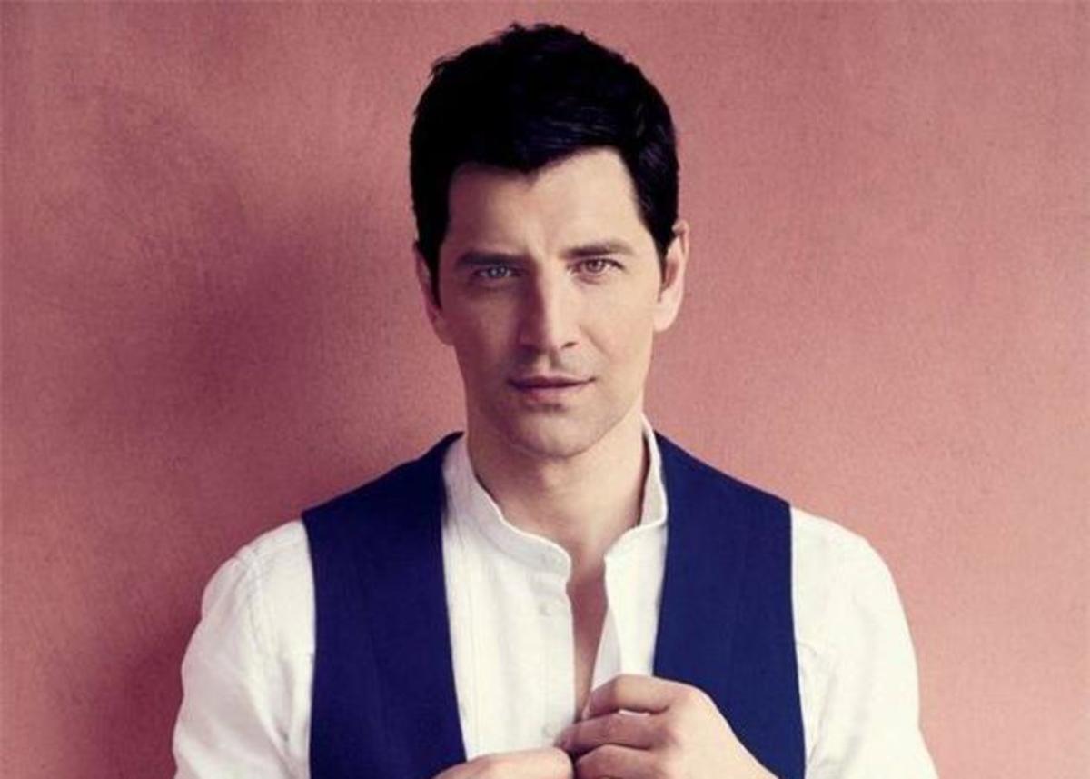 Σάκης Ρουβάς: Ανοίγει το σπίτι του σε γνωστό περιοδικό! ΦΩΤΟ